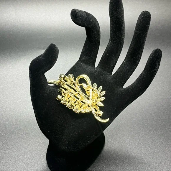 gold tone rhinestone floral spray brooch vintage style - Picture 3 of 6